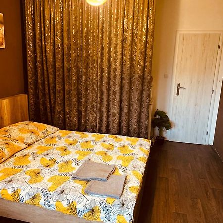 Apartment Pharamis Bešeňová Dış mekan fotoğraf
